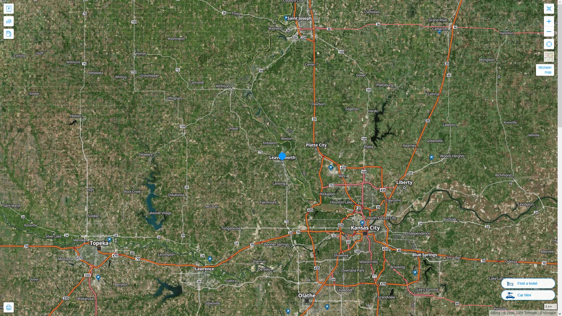 Leavenworth Kansas Highway and Road Map with Satellite View